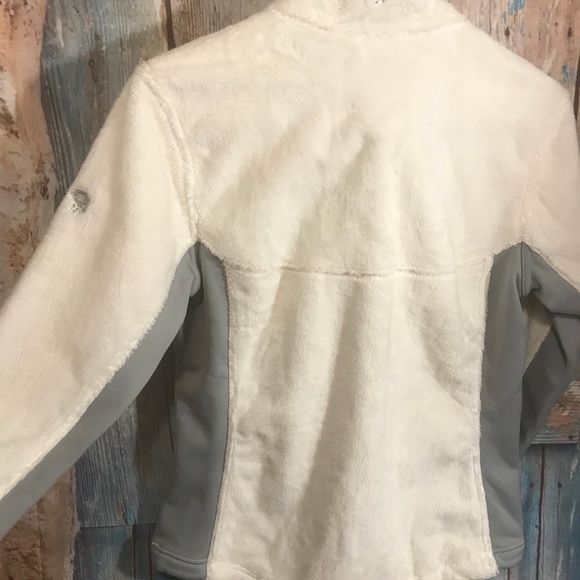$125 Mountain Hardware coat jacket white fleece - Picture 8 of 8
